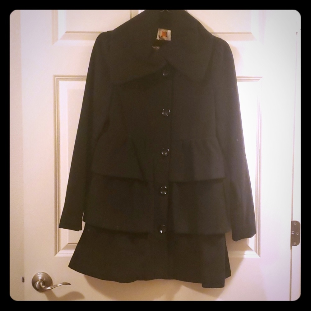 Steve madden ruffle jacket